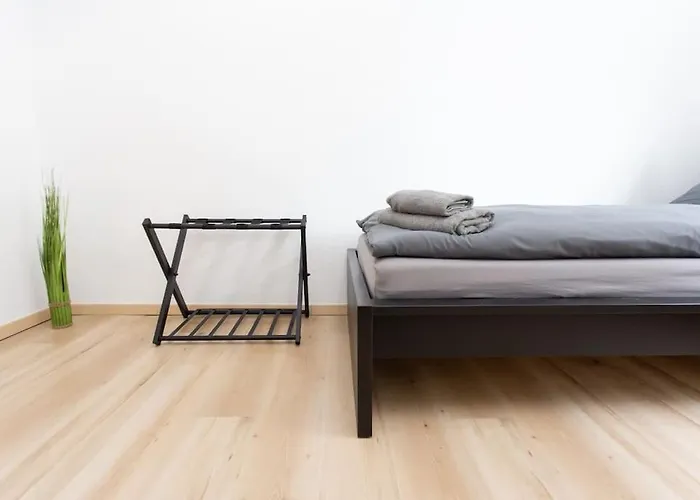 Schicke Mit 3 Schlafzimmern, Vollausgestatteter Küche&bad - Bettwäsche, Handtücher Und Wifi Inklusive Chemnitz