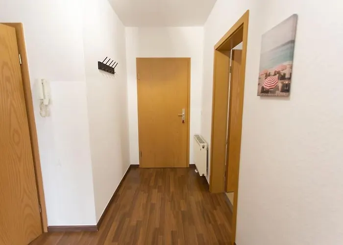 Schicke Mit 3 Schlafzimmern, Vollausgestatteter Küche&bad - Bettwäsche, Handtücher Und Wifi Inklusive Apartment