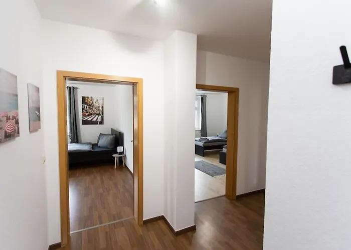 Schicke Mit 3 Schlafzimmern, Vollausgestatteter Küche&bad - Bettwäsche, Handtücher Und Wifi Inklusive *